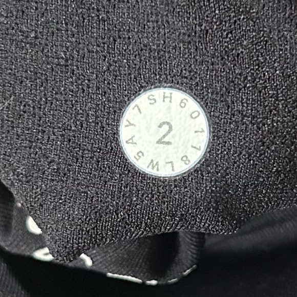 LULULEMON Play Off The Pleats Black Leggings Size 2 - Picture 6 of 6